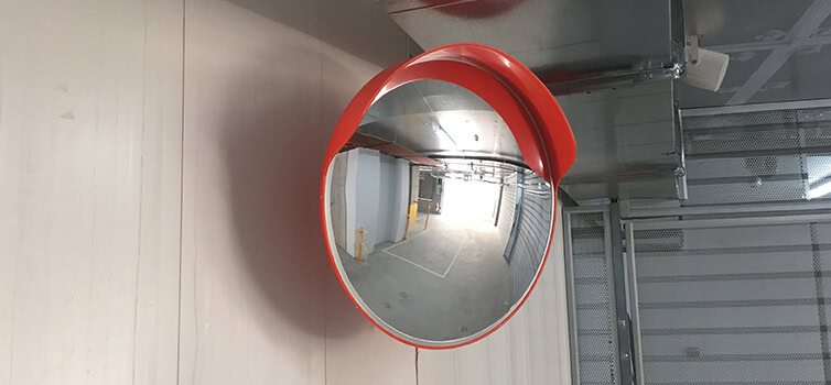 Convex Mirrors 01